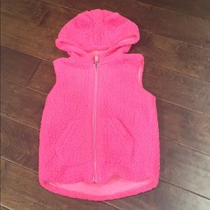 Pre-loved Cat and Jack Fleece Vest with 🐻 ears 💕